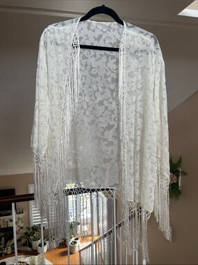 White Floral Sheer Fringe Kimono